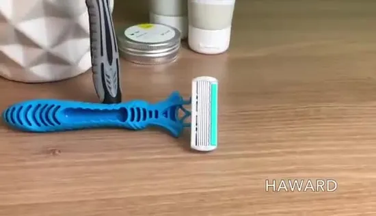 D323L Triple Blade Feature and Men Face Use Disposable Razor 
